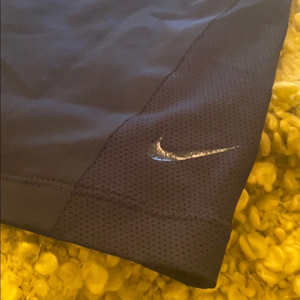 Nike tank - Picture 2 of 3